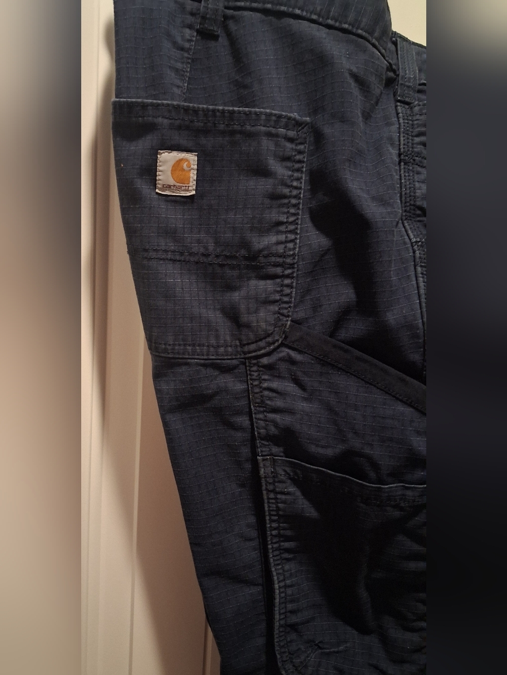 Women's Carhartt  Cargo Pants - Classic Utility Style Size 22 Women